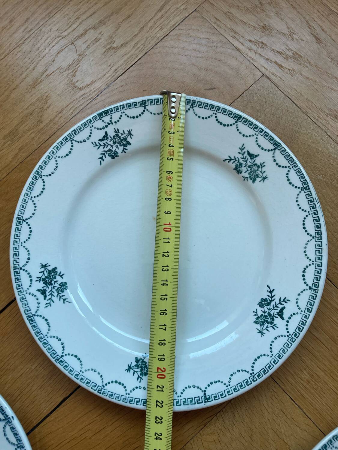 Dessert plates Saint Amand Ceranord