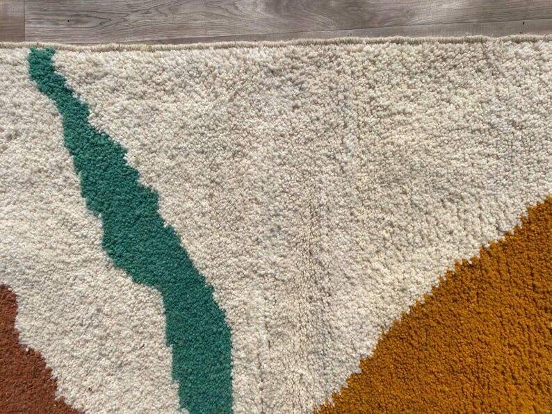 Handmade pure wool rug, size 2/3 m.