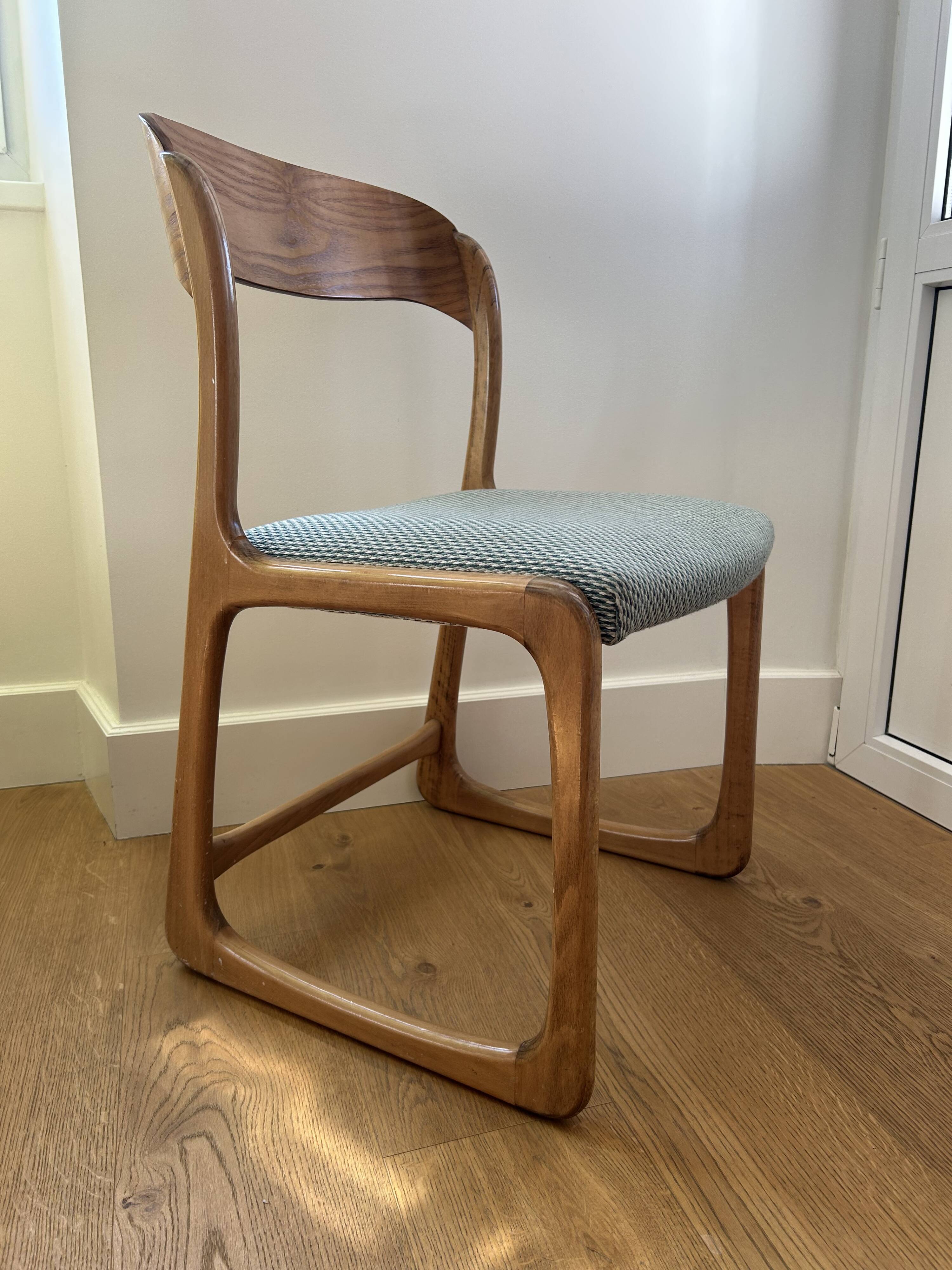 Lot of 6 Baumann sled chairs