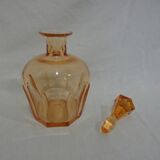 Carafe en verre orangé