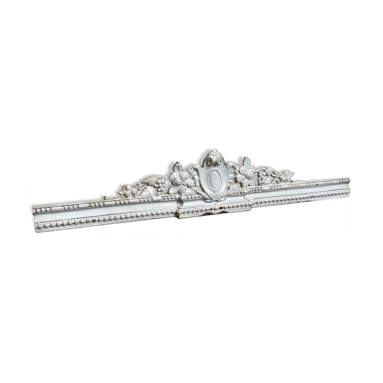 Enamelled cast iron pediment