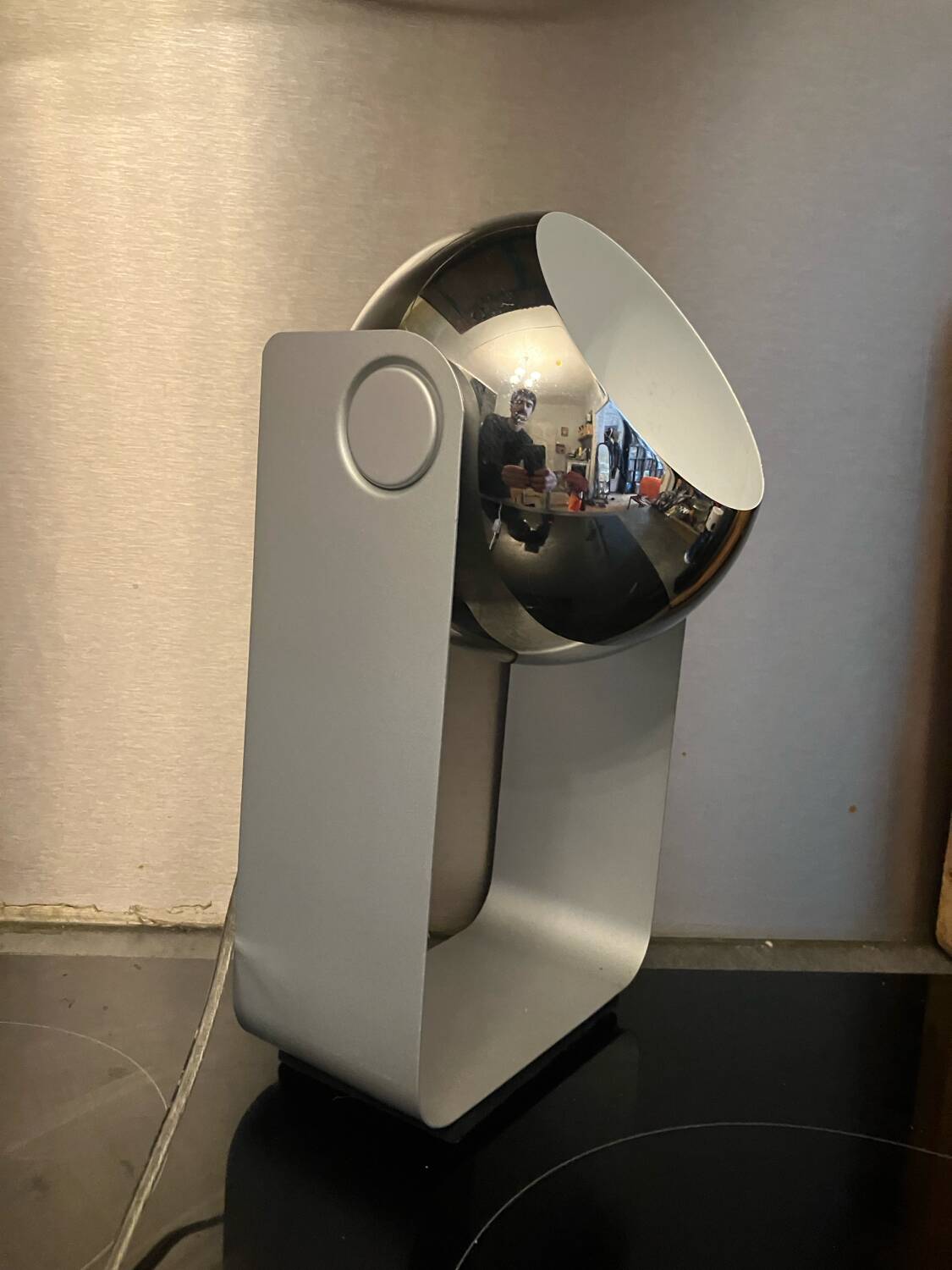 Massive Eyeball Lamp