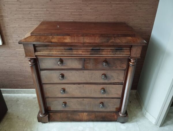 Commode ancienne anglaise en acajou