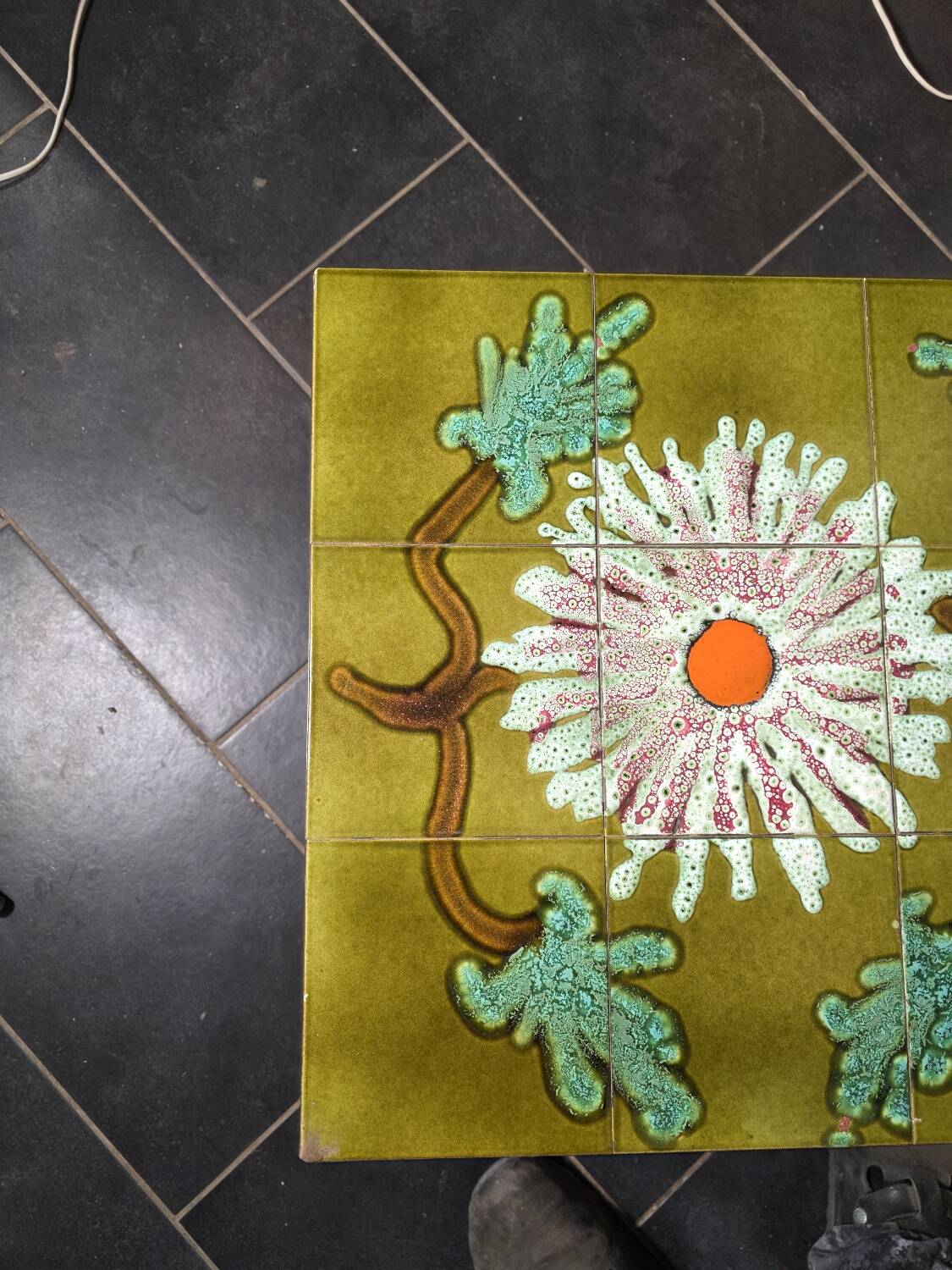 Vintage coffee table in glazed ceramic from the 1960s.