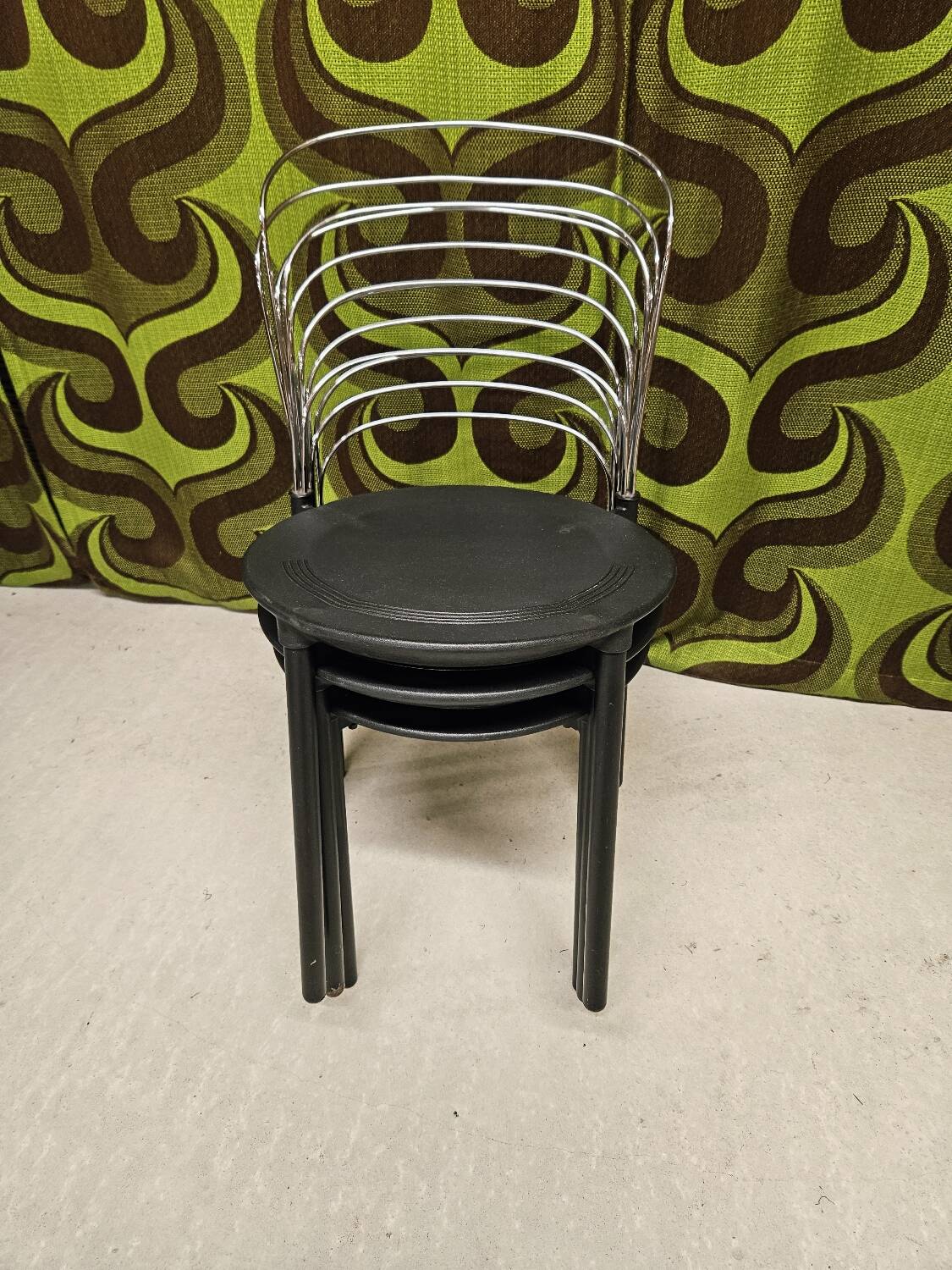 set of three Delfina chairs, Italy 80"