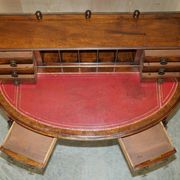 Bureau Demi-Lune en Cuir de Patrick Beakey Dublin circa 1850