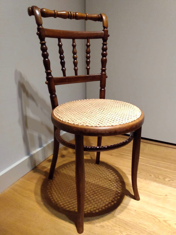 4 chaises en bois courbé par Jacob et Josef Kohn