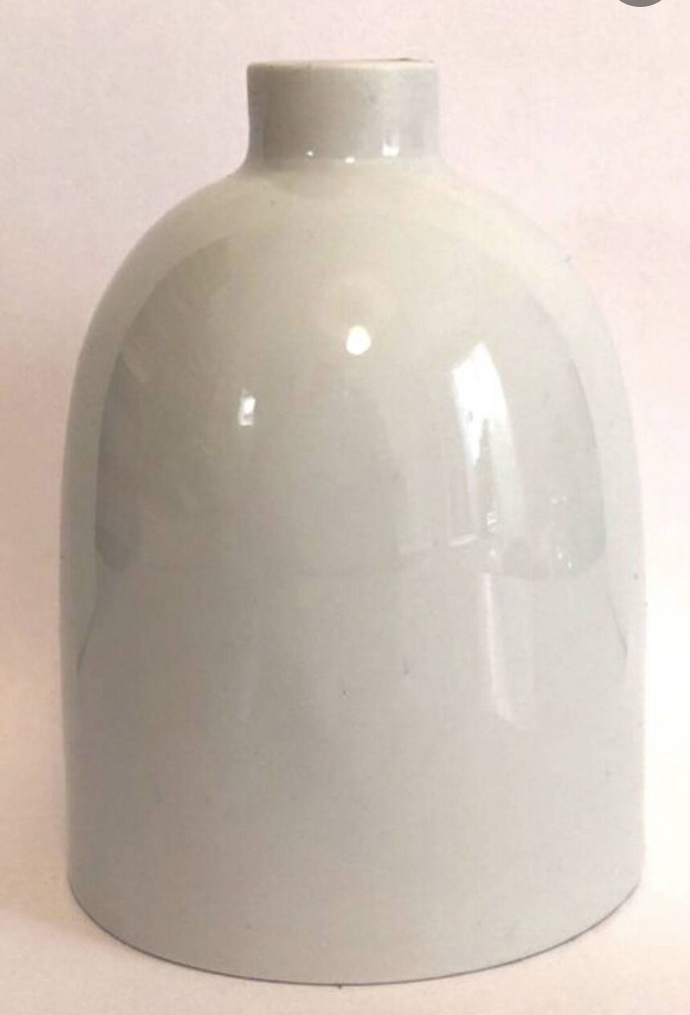 Single-flower vase