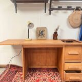 Ancien bureau enfant en chêne