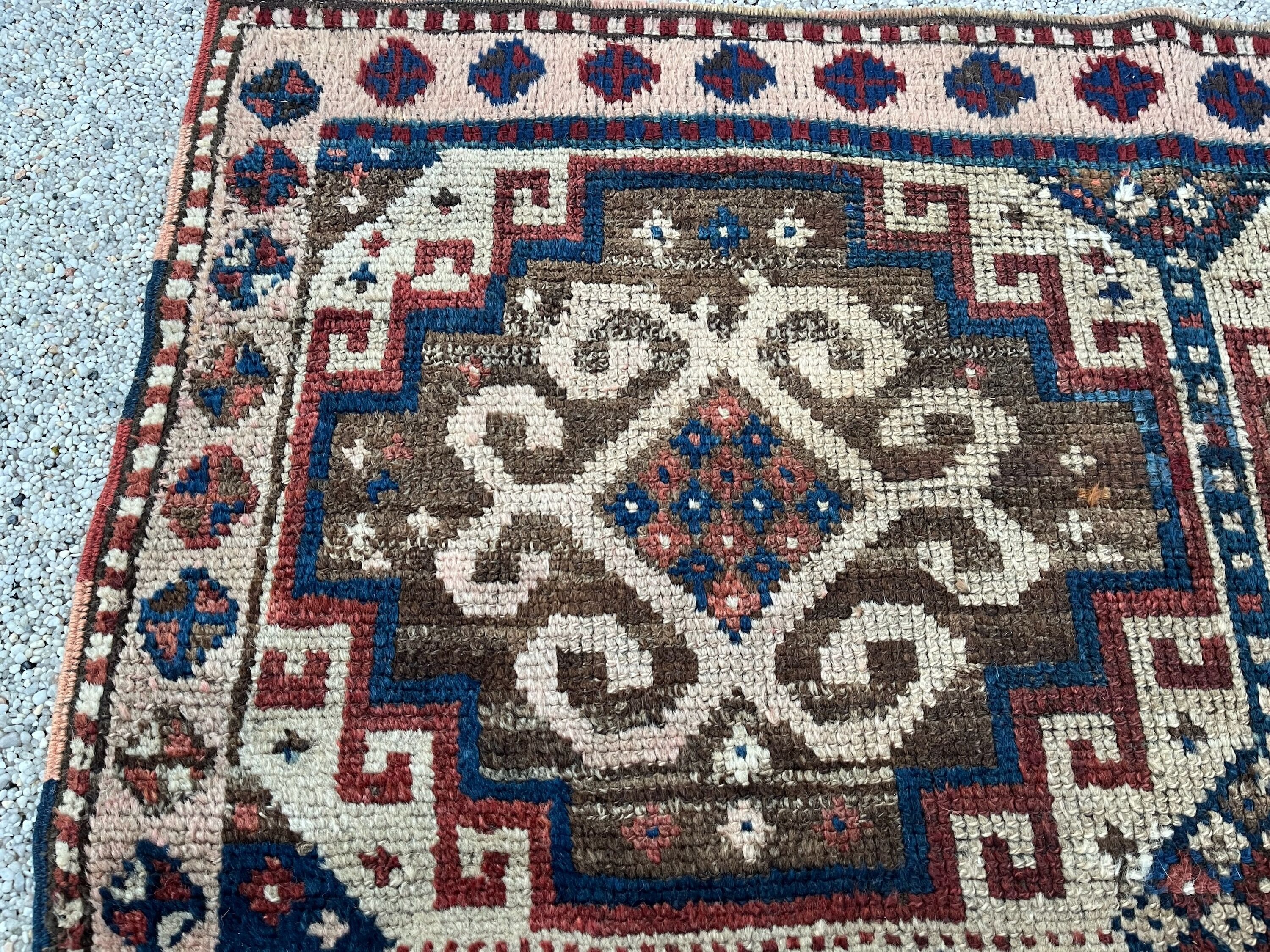Kagizman anatolia tribal kurdish carpet