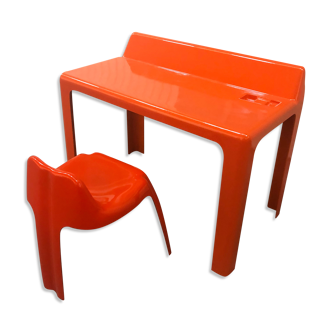 Bureau et chaise 1970 design Patrick Gingembre