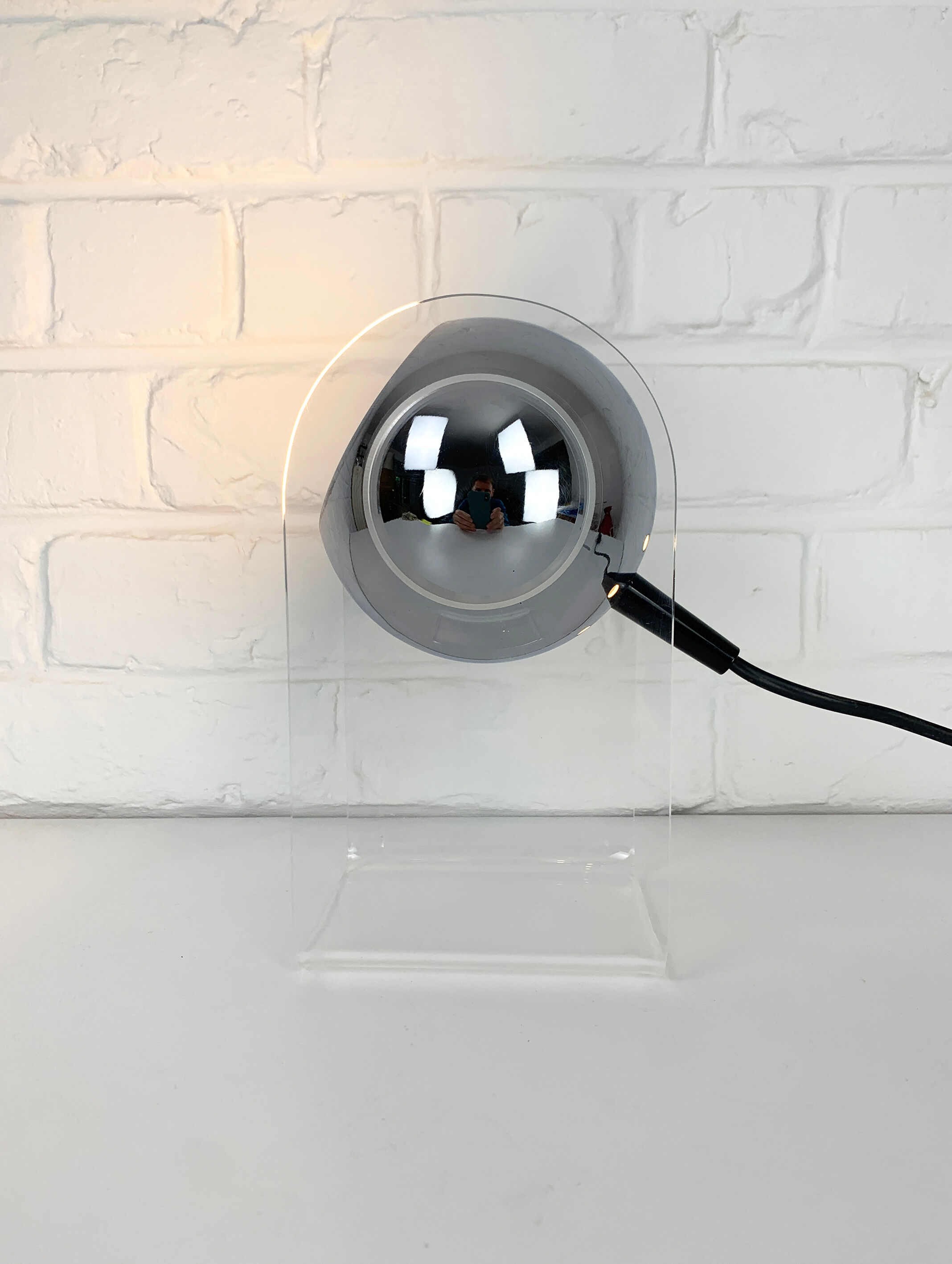 Table lamp space age sphere chrome plexiglass, 1960/1670