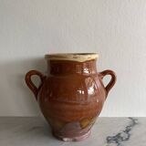 Terracotta pot