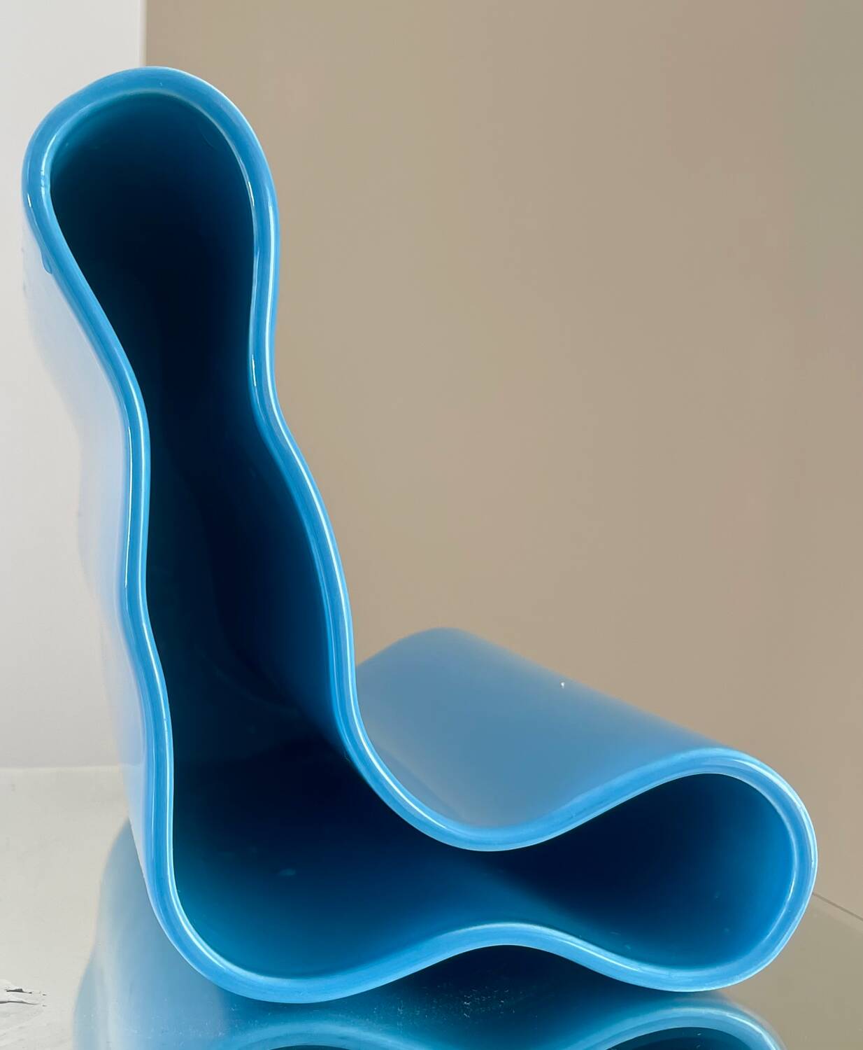 Biomorphic ceramic vase