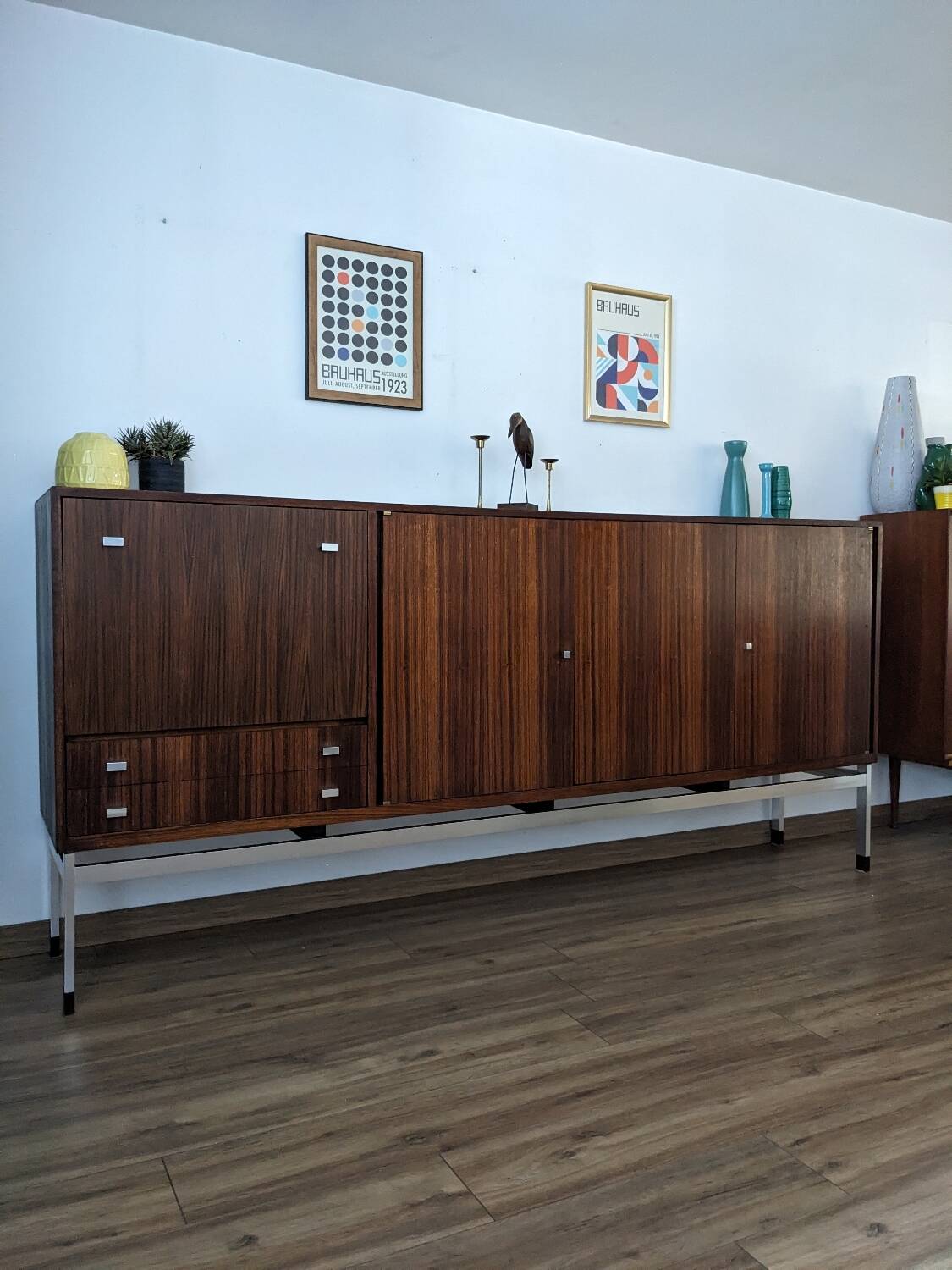 Vintage modernist enfilade