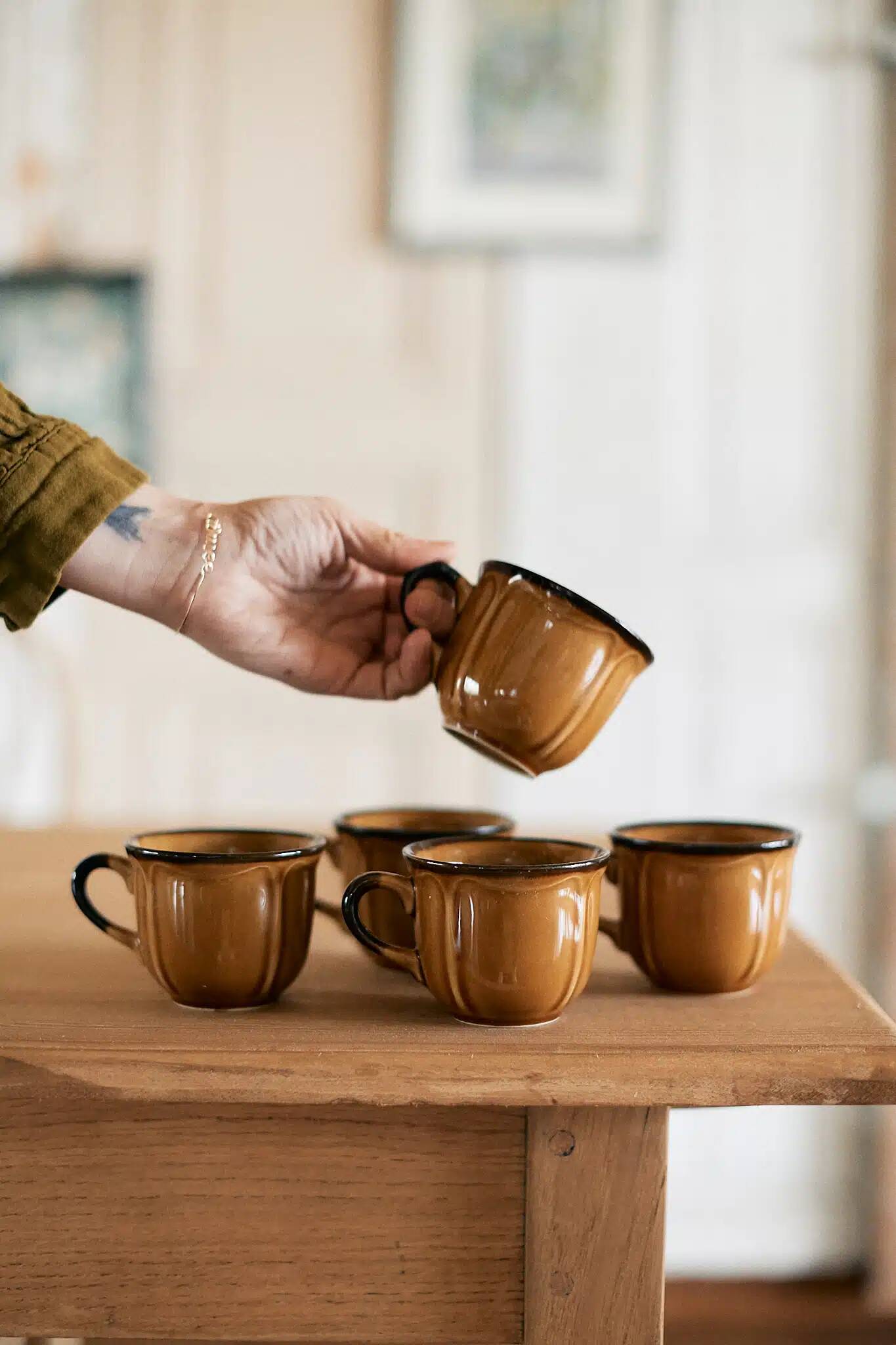 Set of 5 camel coffee cups "Arum"