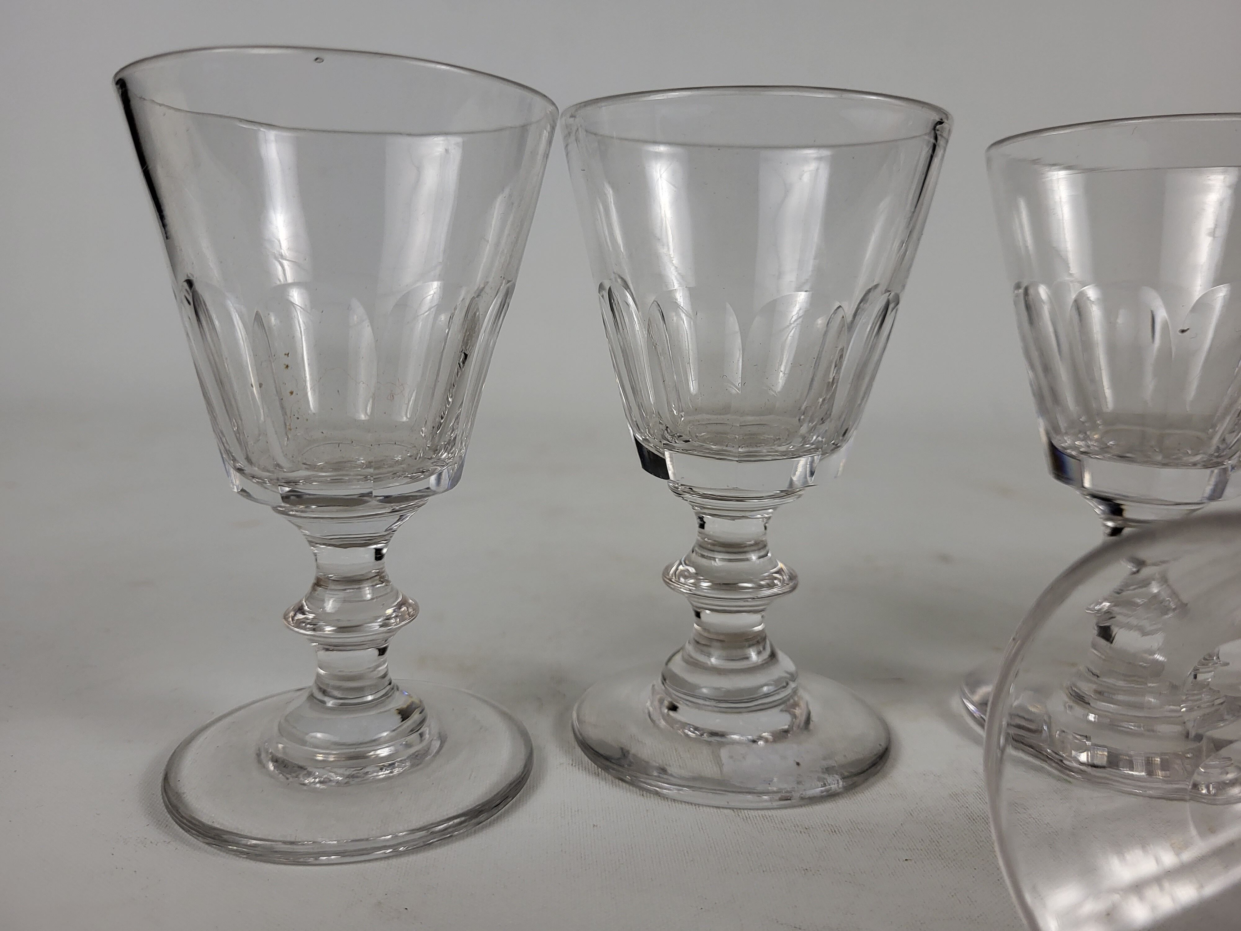 6 crystal glasses of Baccarat / Saint Louis model Cato