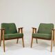 Paire de fauteuils en chêne clair et tissu vert olive