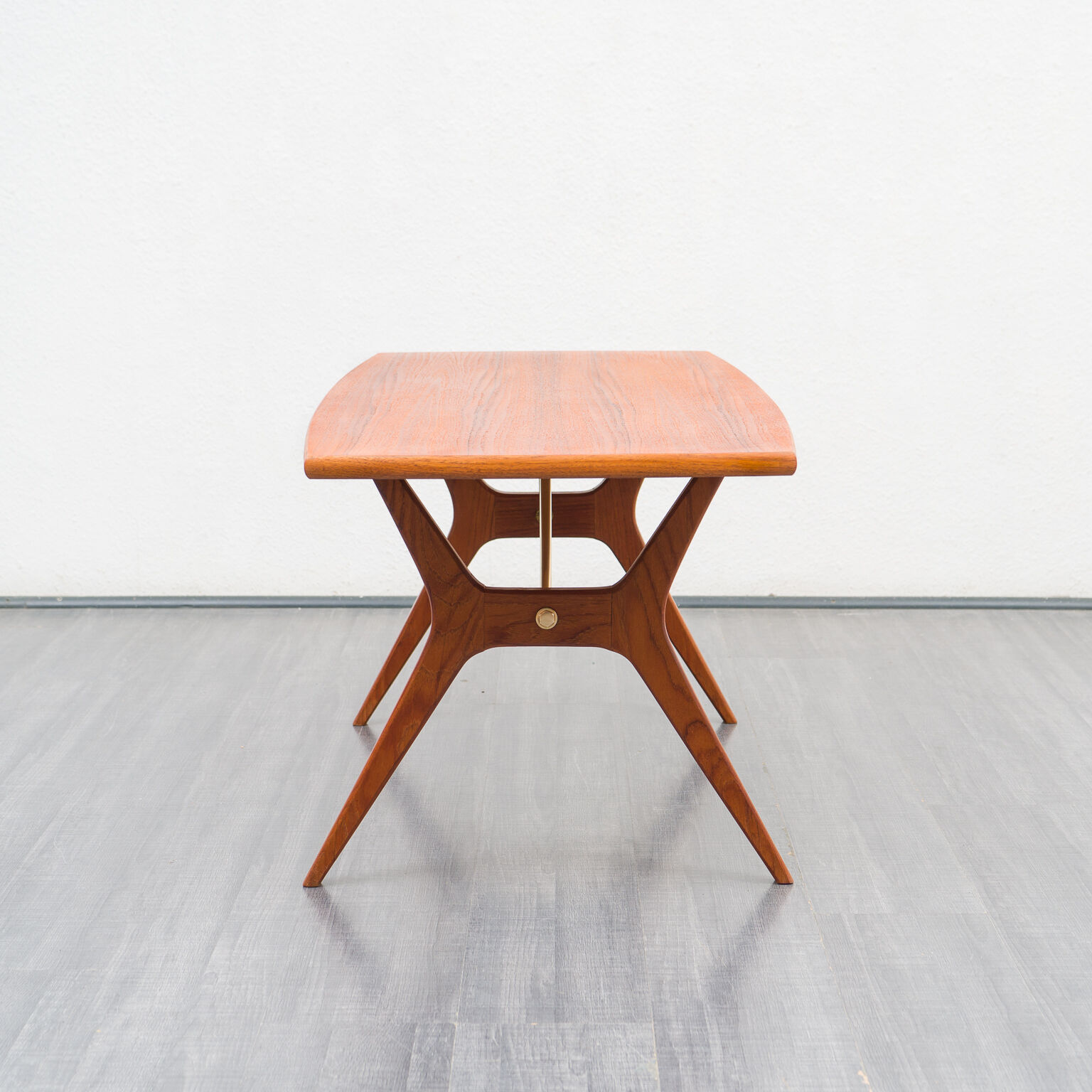 Table vintage en teck, pieds ciseaux
