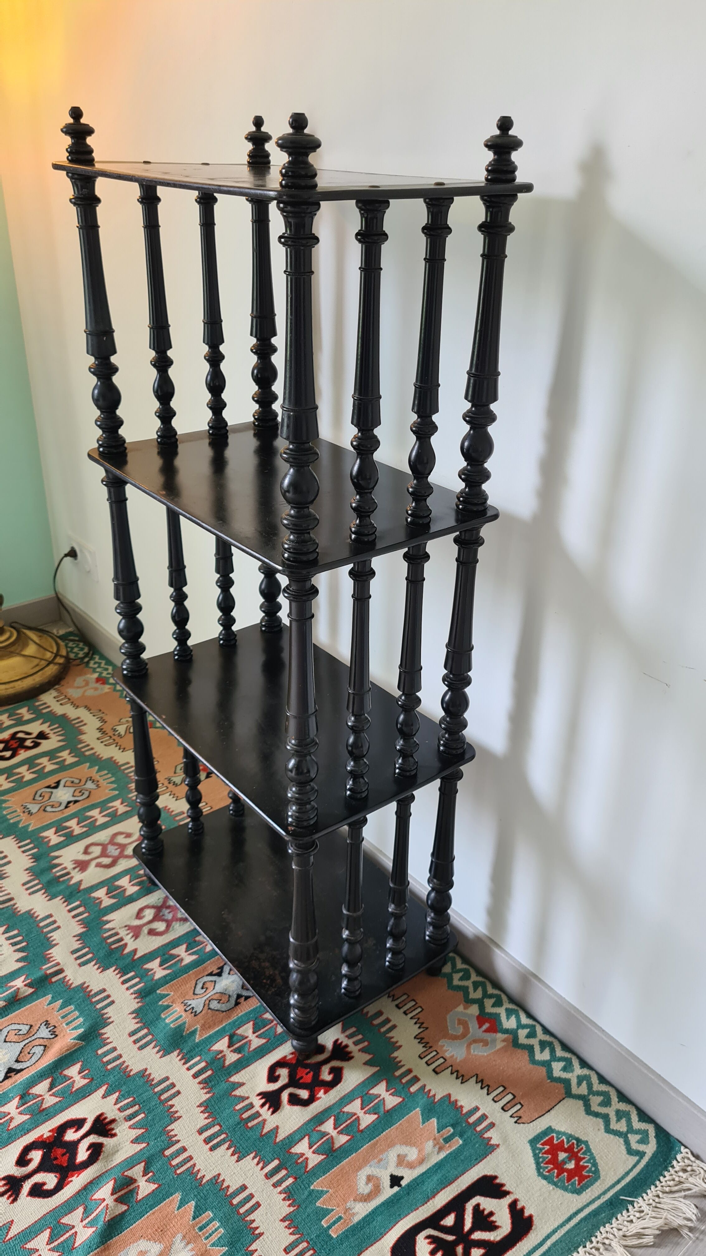 Etagère noir laqué style Napoléon