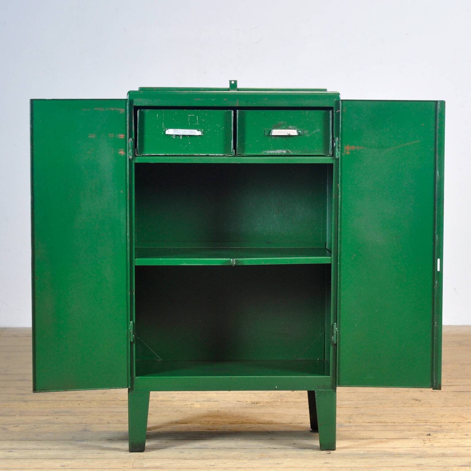 Armoire industrielle en fer forgé, années 1960