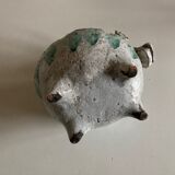 Empty cubist zoomorphic pocket in glazed clay