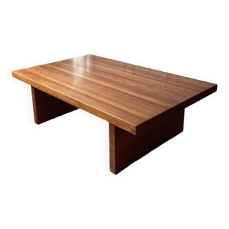 Table basse en bois massif