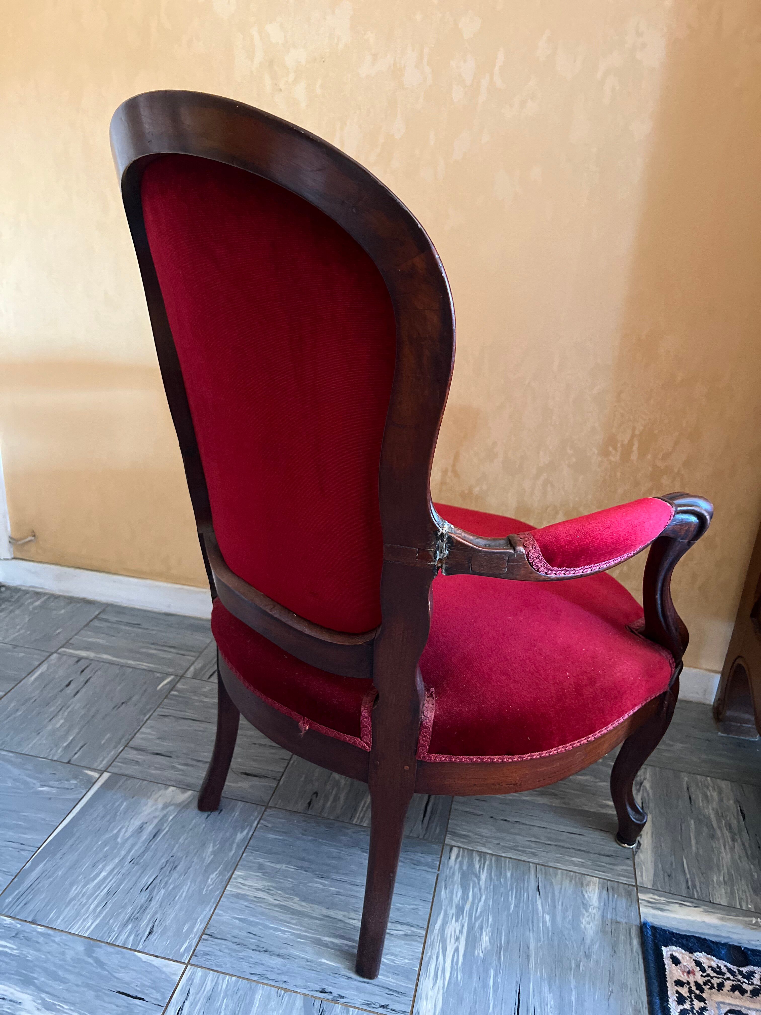 Bergère armchair in Napoléon III style, wood and burgundy velvet.