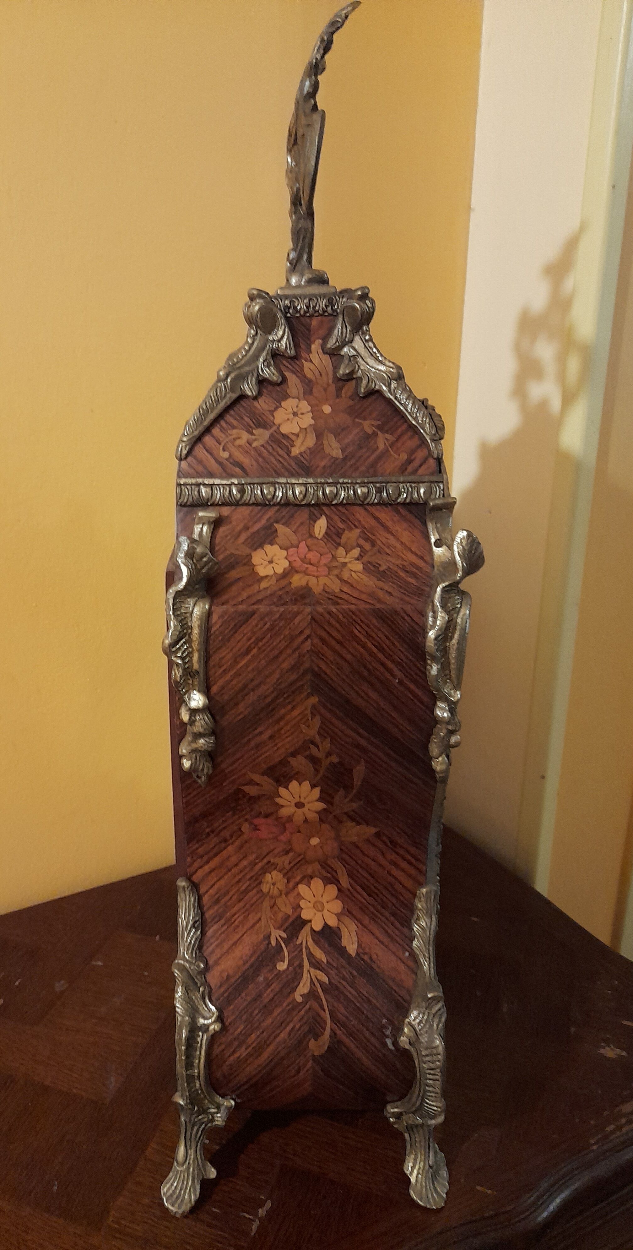 Louis XVI style cartel in Boulle marquetry