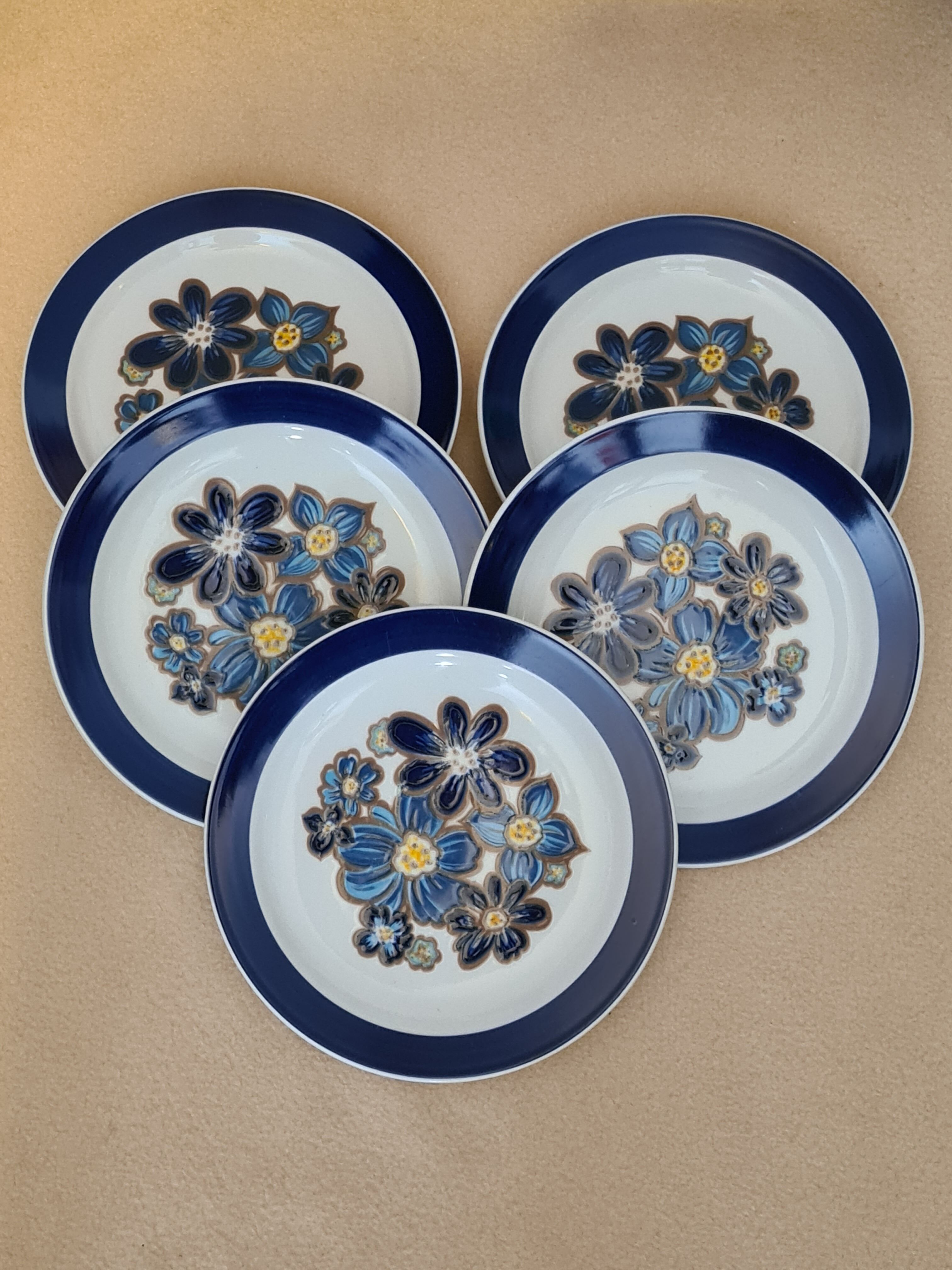 Faience Colditz Inglasur Lot 5 dessert plates blue flowers pattern