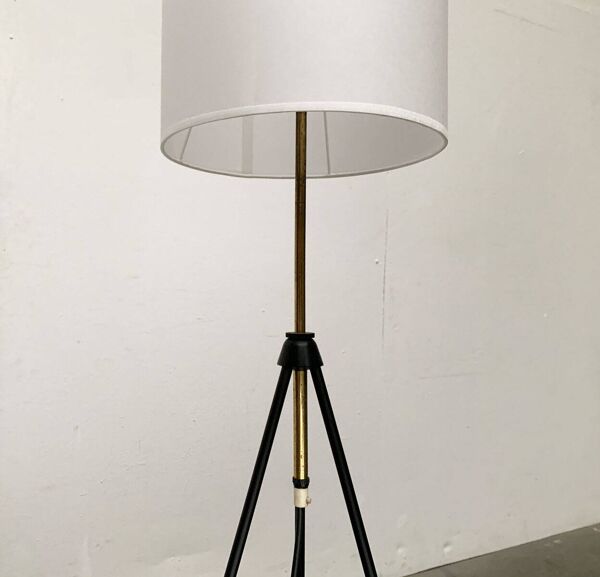 Lampe sur pied trépied minimaliste du milieu du siècle, années 1960