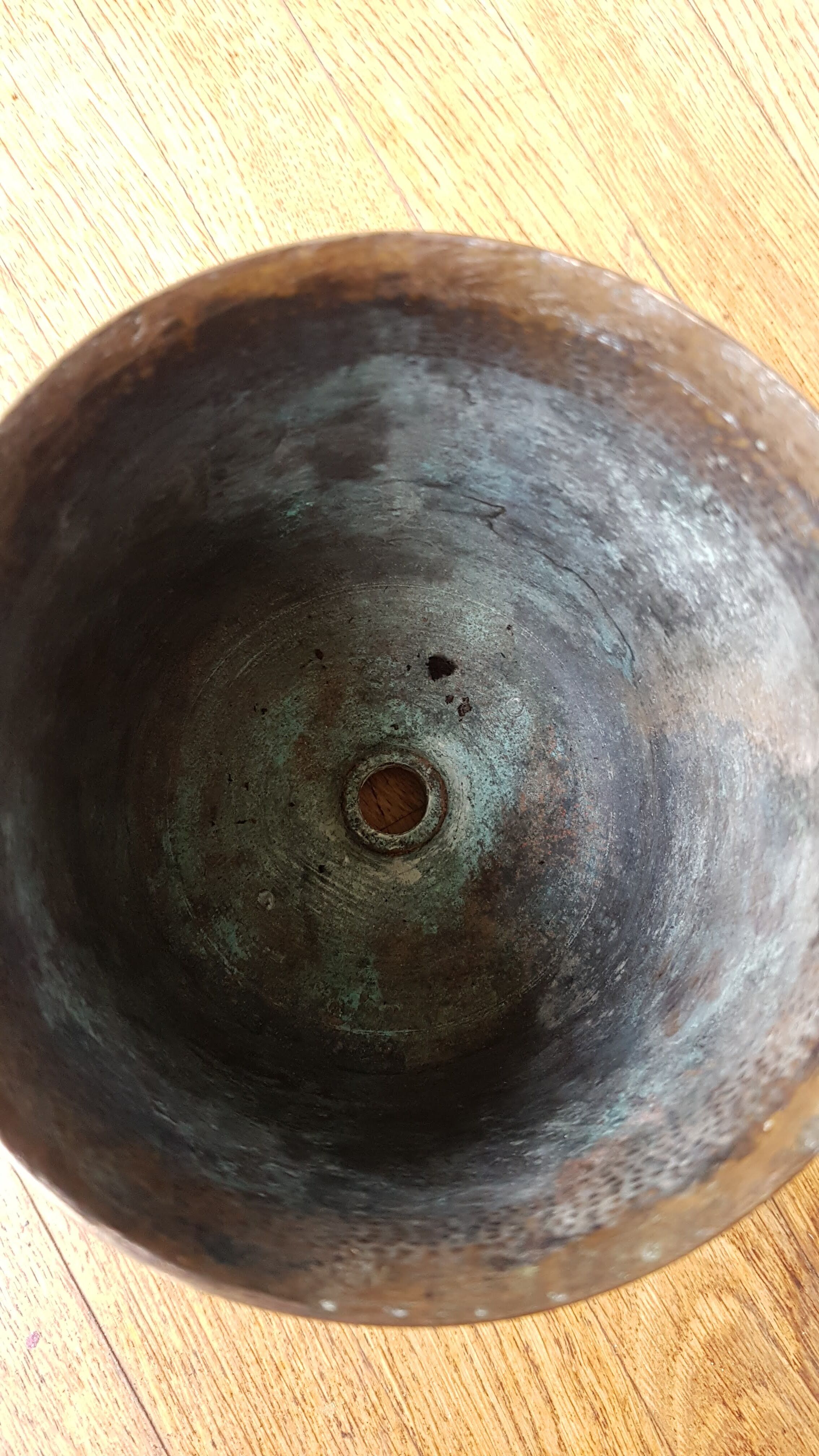 Bronze pot cover