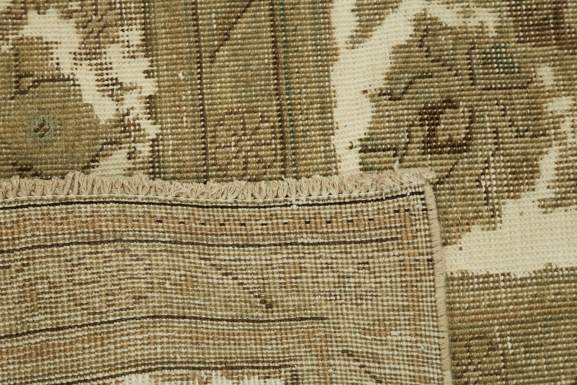 1980s 300 cm x 395 cm beige wool carpet