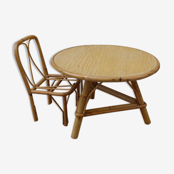 Table et chaise en rotin pour poupée