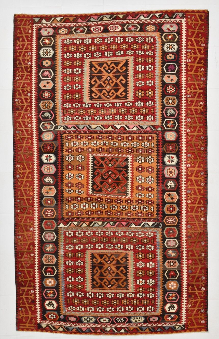 Primitive turkish kilim rug 311x187cm