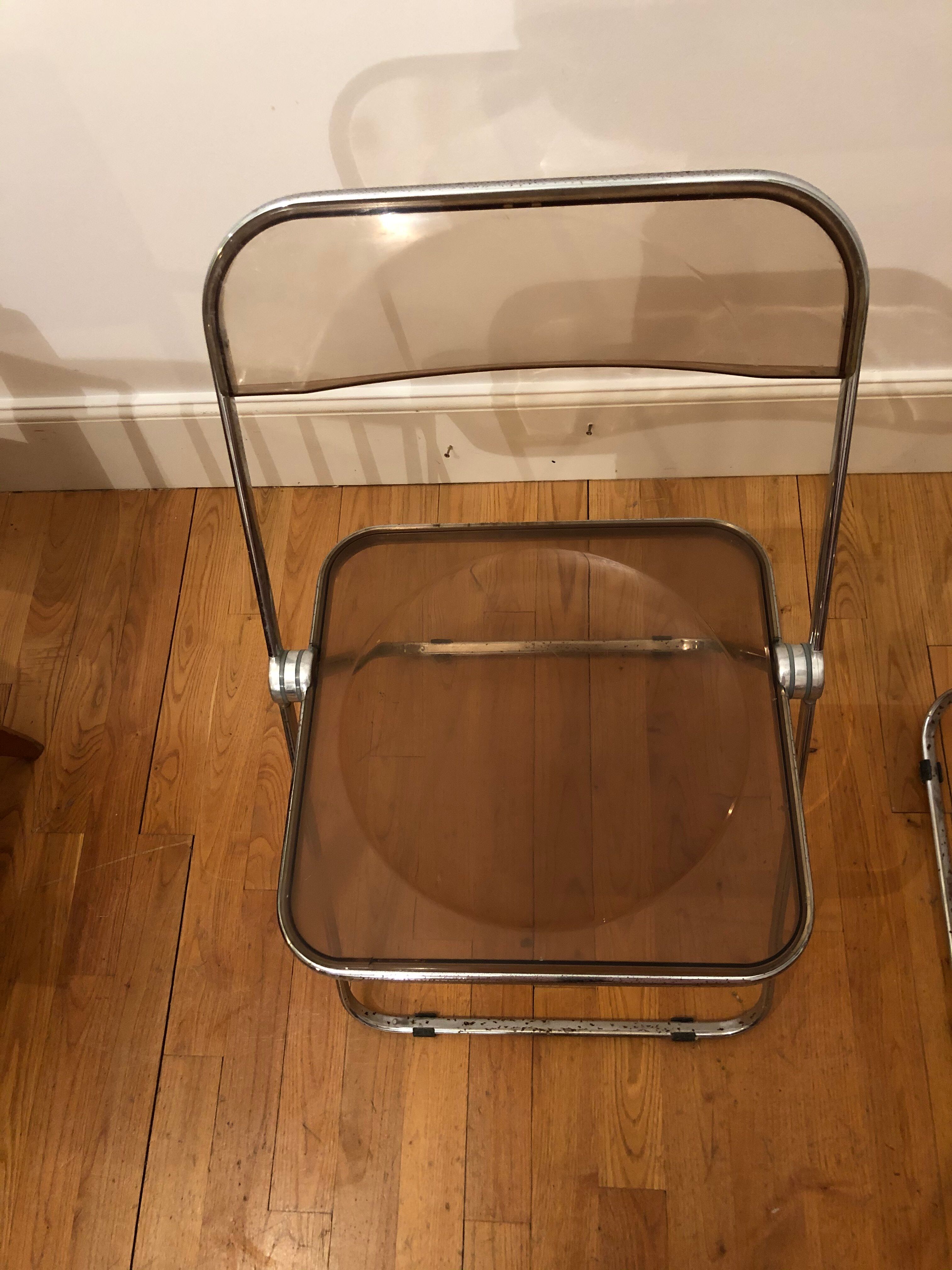 Pair of Plia chairs by Giancarlo Pirettu