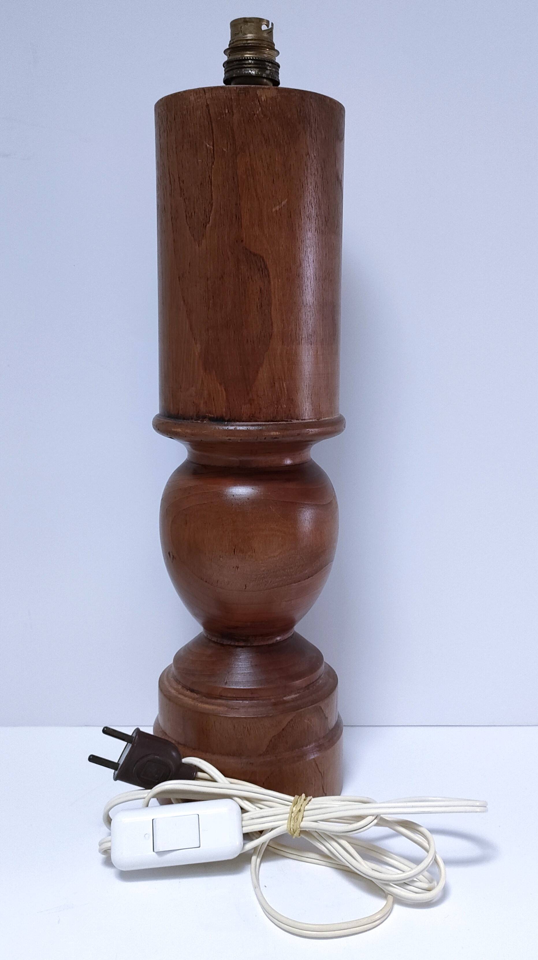 Vintage solid oak lamp base stamped H.44 cm