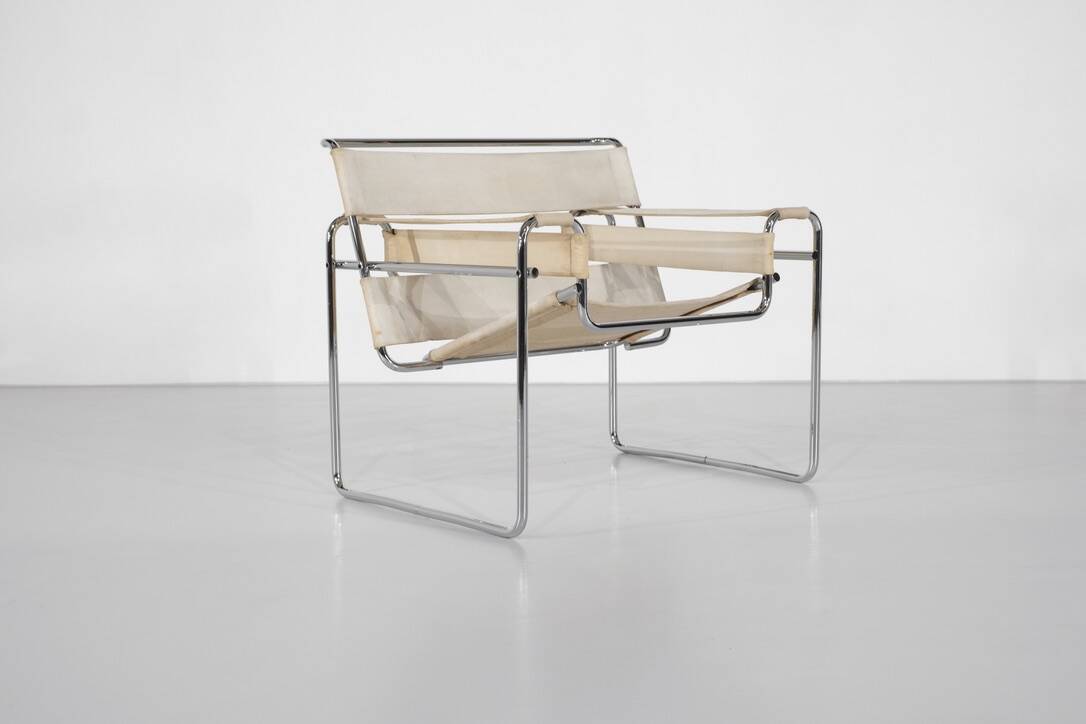 "B3 Wassily" armchair in fabric by Marcel Breuer for Gavina, 1925.