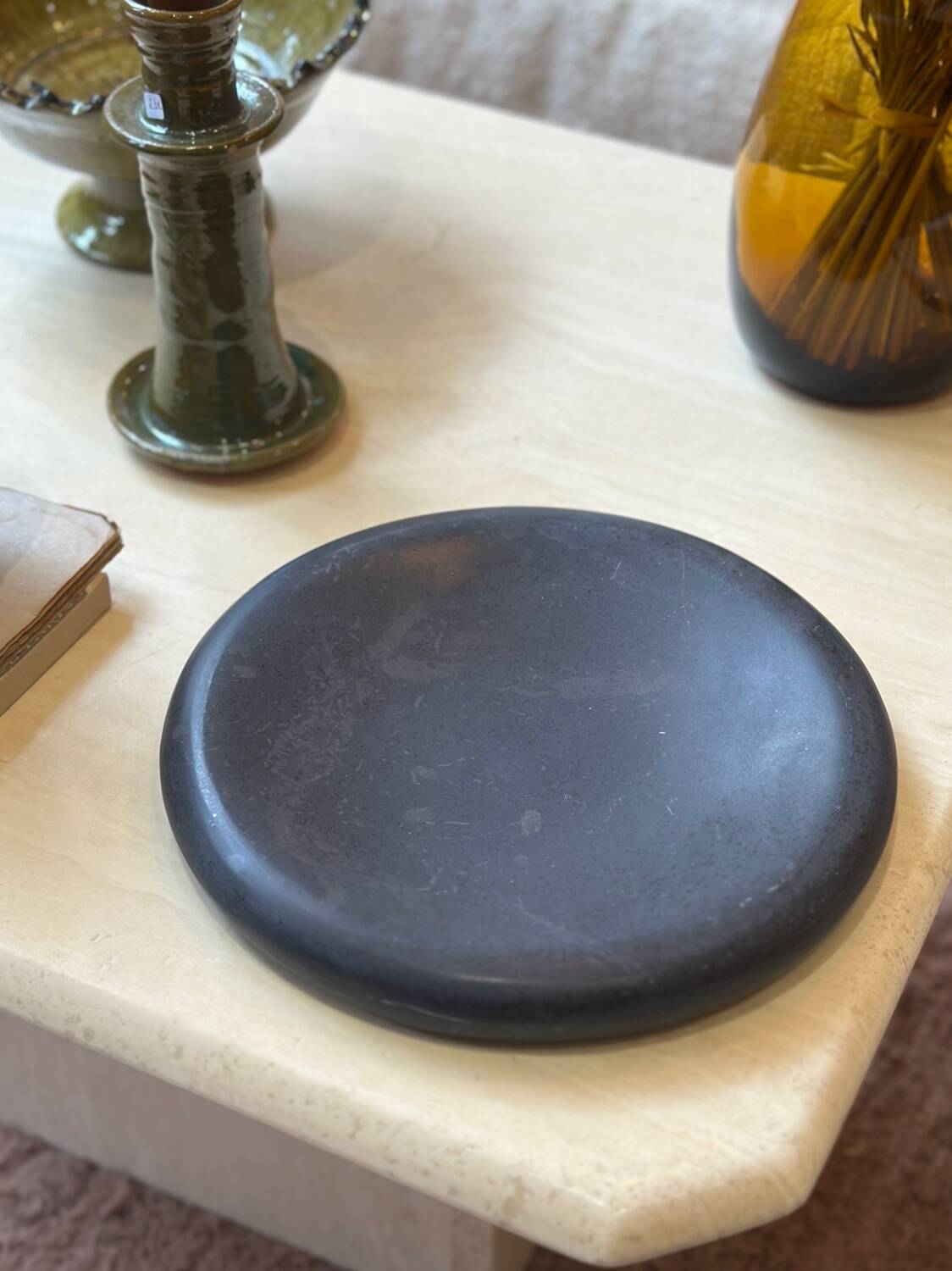 Vintage sculptural polished black marble donut plate flat tray empty po