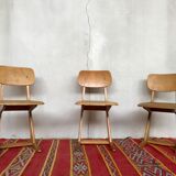 Series of 3 children's chairs casala wineing in light wood