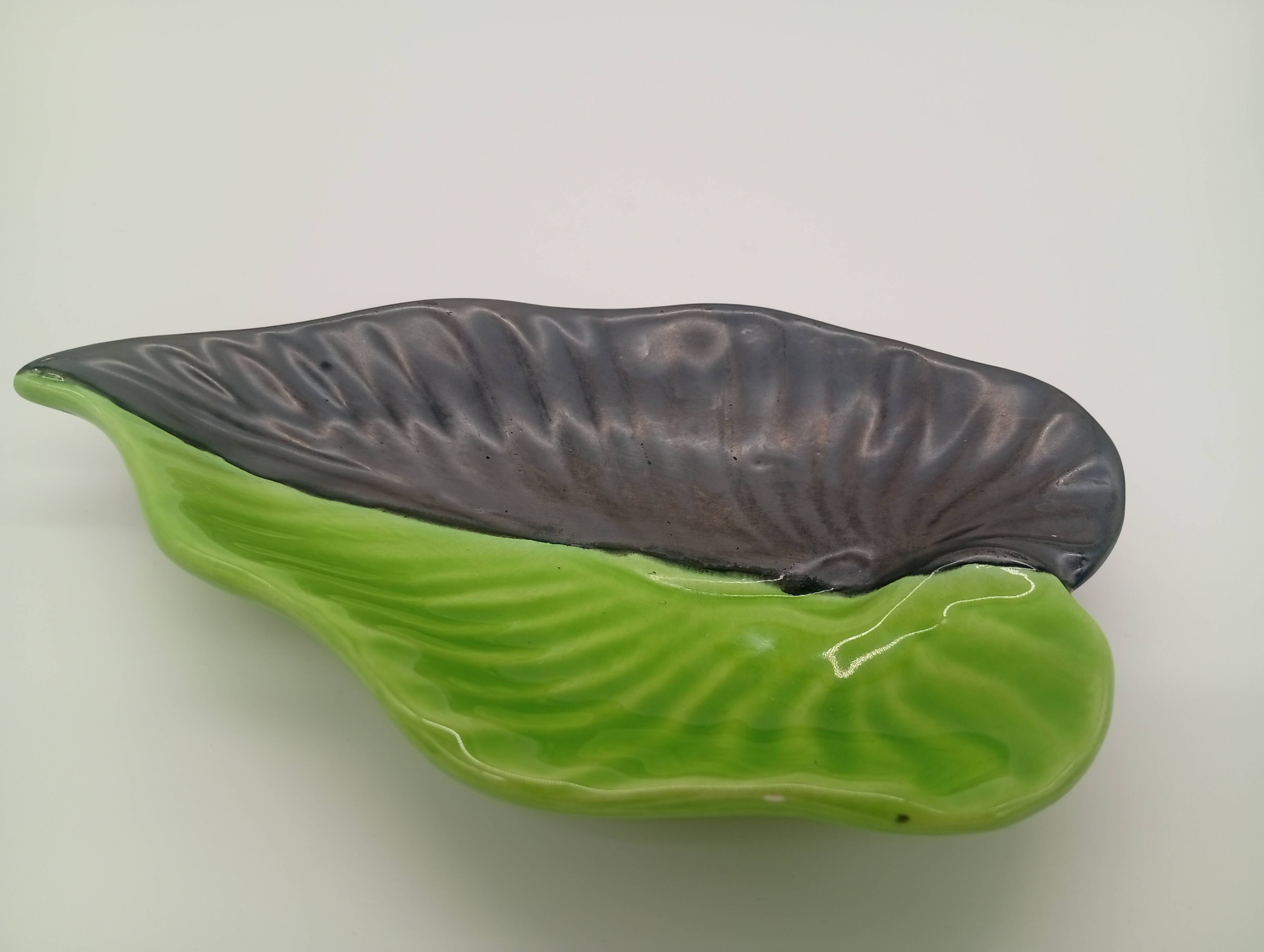 SAP Vallauris Vintage Leaf Bowl Two-Tone Ceramic Green Black 50s 60s