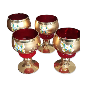 Red, gold glasses