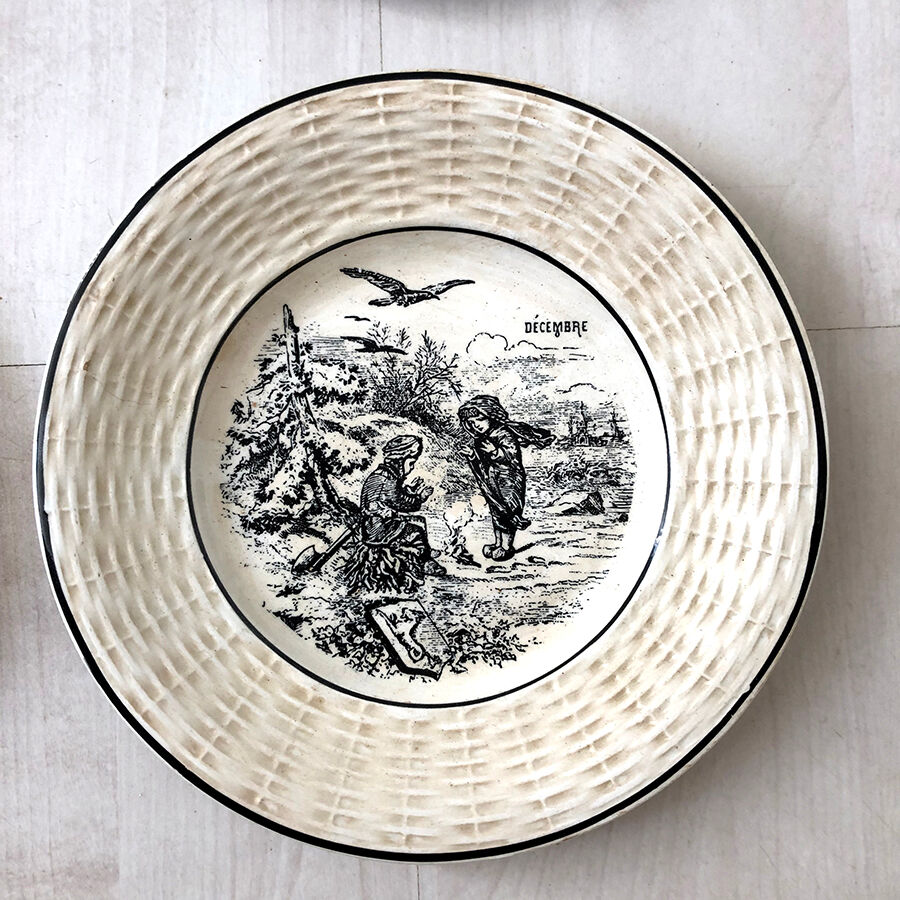 Set of 12 "Les Mois" dessert plates by Digoin Sarreguemines