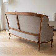 Classic living room set: 2/3-seater sofa in dark wood fabric.