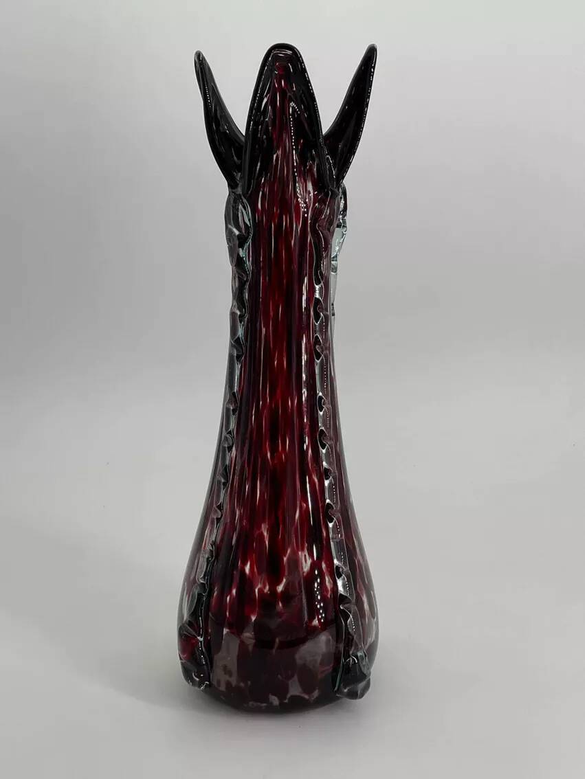 Vase en verre soufflé années 70