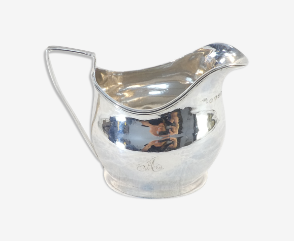 Ancien pot a lait en argent massif