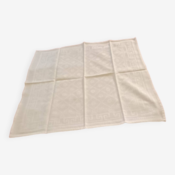 4 serviettes blanches damassé de lin