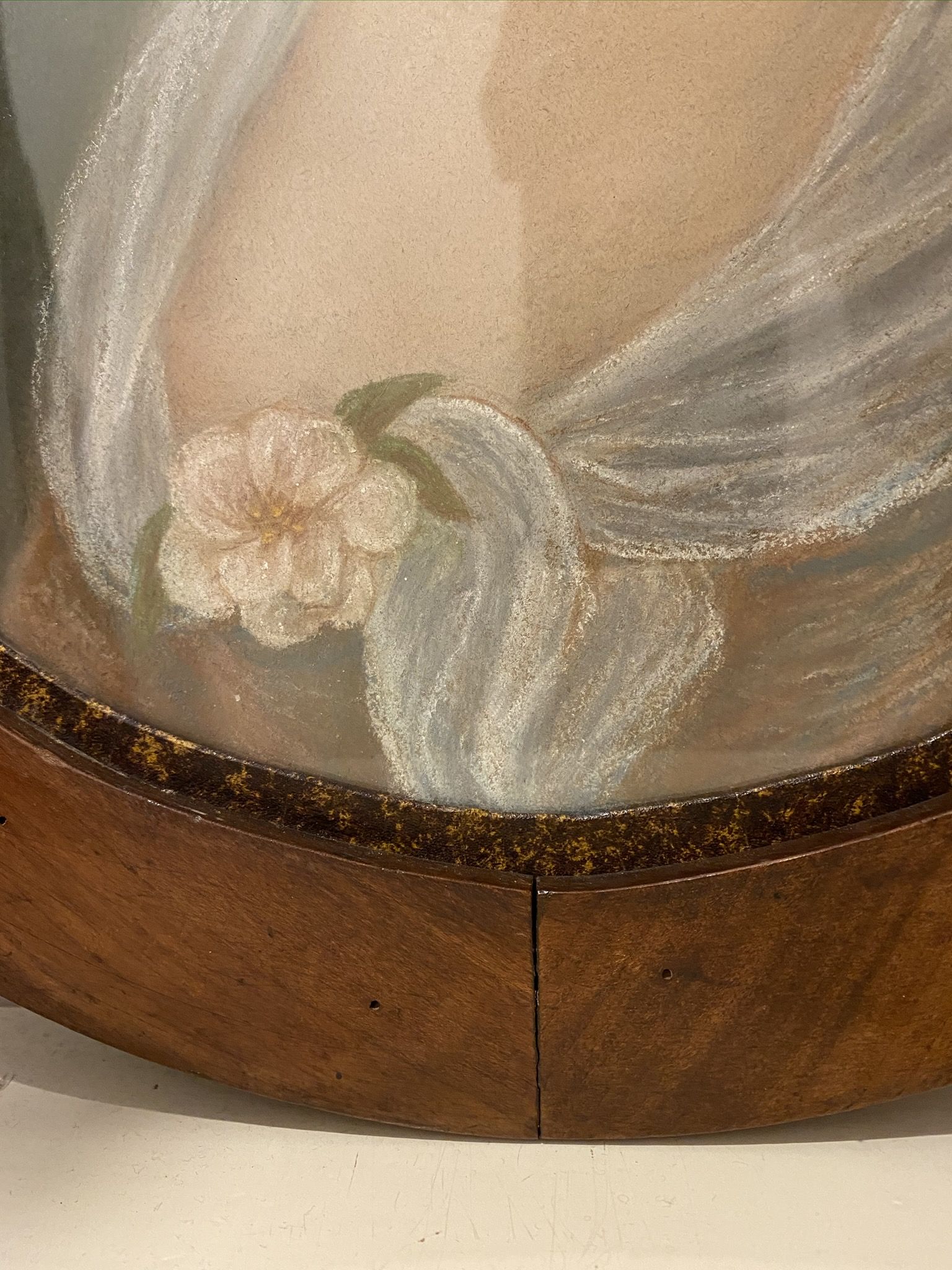 Old painting, portrait of a young girl