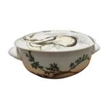 Dish with its lid in Paris porcelain