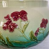 Slip pot vase